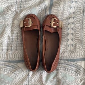 Brown flats